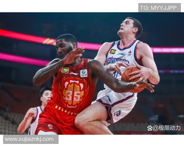 2017年CBA山东队与深圳队激战回顾精彩瞬间与赛季亮点分析