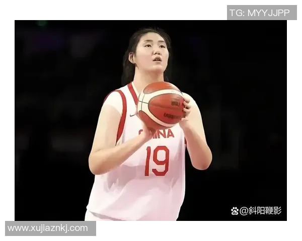 乌克兰女篮与拉脱维亚女篮激战正酣谁能夺得胜利的荣耀