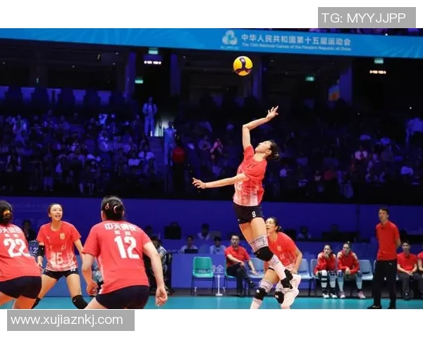 中国女排辽宁队与江苏队激战正酣谁能在这场巅峰对决中笑到最后
