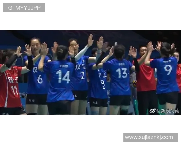 女排中国队在澳门赛中迎战美国队全力争胜展现拼搏精神