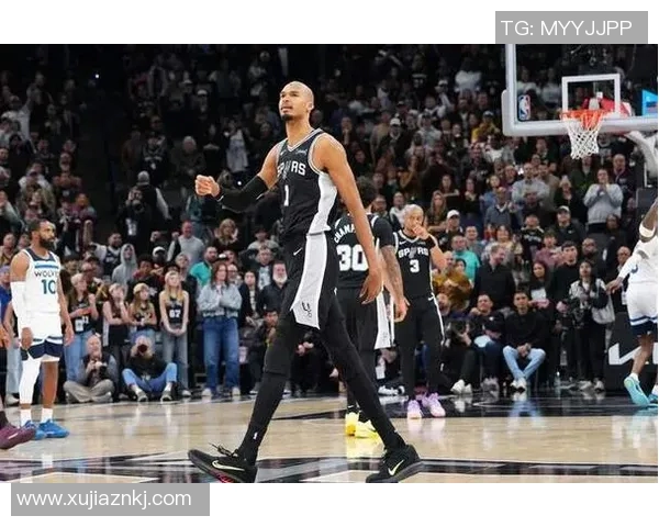 鹈鹕与马刺季前赛精彩对决录像回放全程回顾与分析