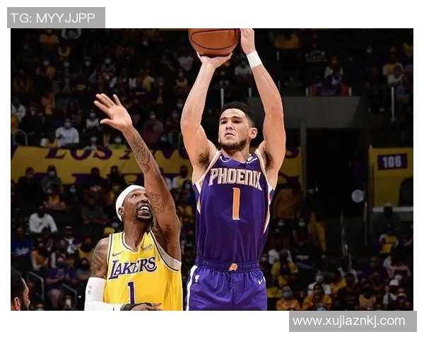 德文布克如何在NBA赛场上展现超凡实力与领导能力 德文布克如何在NBA赛场上展现超凡实力与领导能力