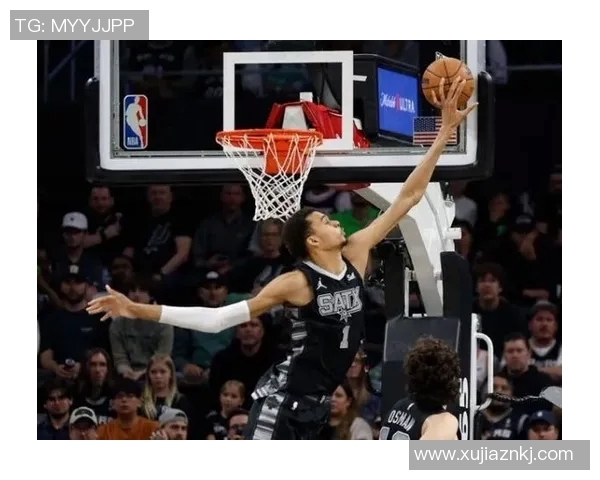 文班亚马场均20分10篮板3盖帽表现抢眼新秀奖项几乎已定