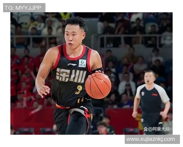 贺希宁：从篮球新星到职业生涯的辉煌蜕变之路