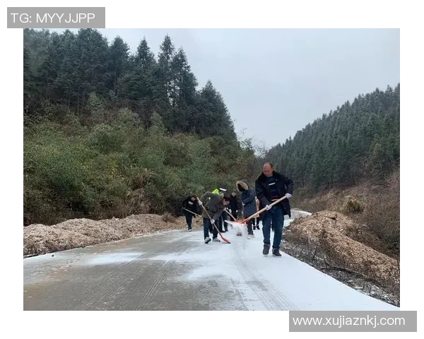 铁路工厂在飓风直播中如何应对极端天气挑战与安全保障措施探讨