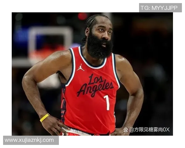 马刺与快船季后赛第六场激战回顾与精彩瞬间分析