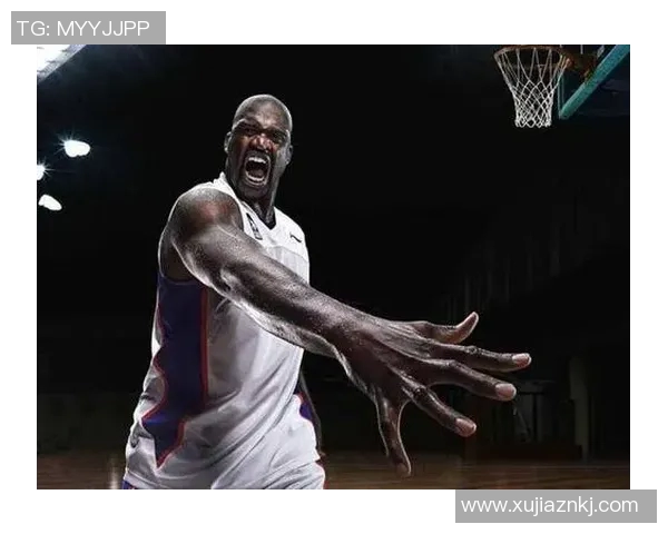 篮球明星奖杯的荣耀与梦想之路：从青涩少年到巅峰巨星的奋斗历程