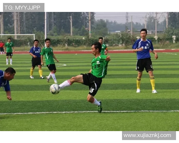 上海足球队转型之路的探索与挑战：城市联赛特别报道