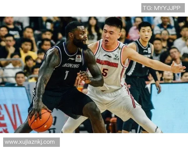 武汉篮球队强势领跑大师赛积分榜积分达到70分展现冠军实力